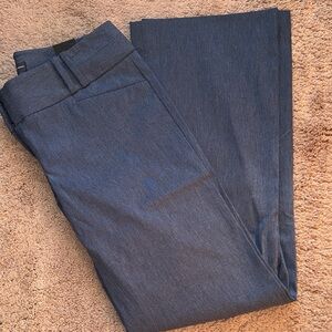 The Limited Blue Women's Exact Stretch Classic Flare Trousers. Size 8R